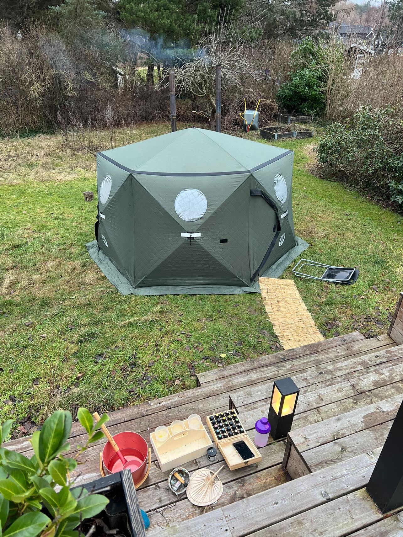Dome Sauna setup. Med Olier, to brøndeovne, vifte med mere. 